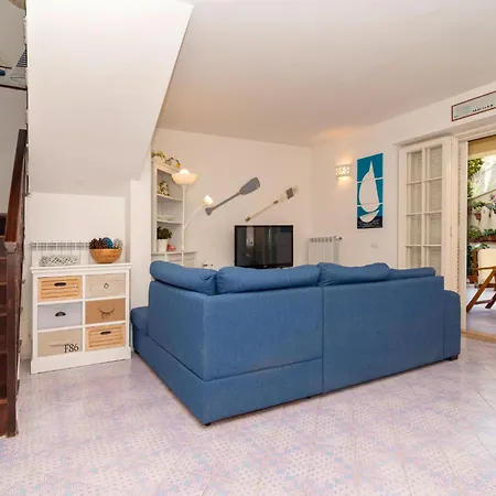 Apartment Casale Di By Interhome Torca