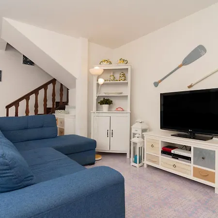 Apartment Casale Di By Interhome Torca